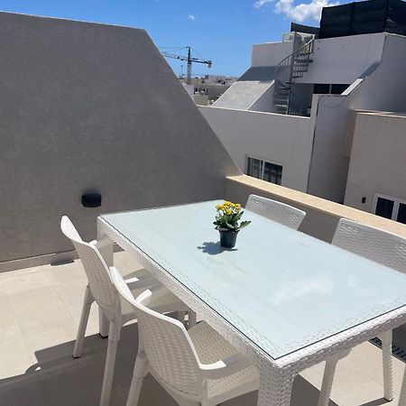 Three Bedroom Penthouse San Ġwann Exterior foto